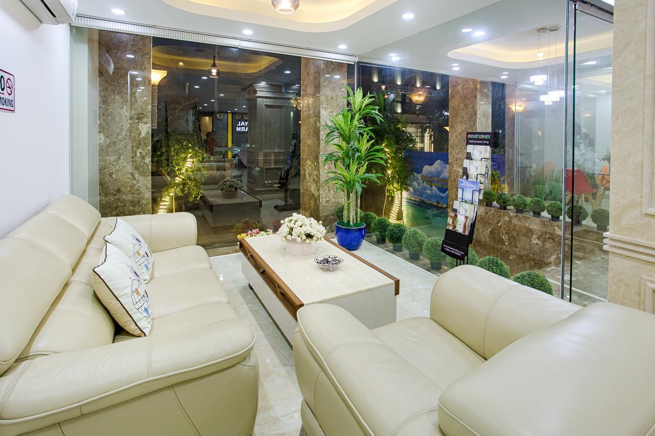 Royal Charm Hotel Da Nang Exterior foto